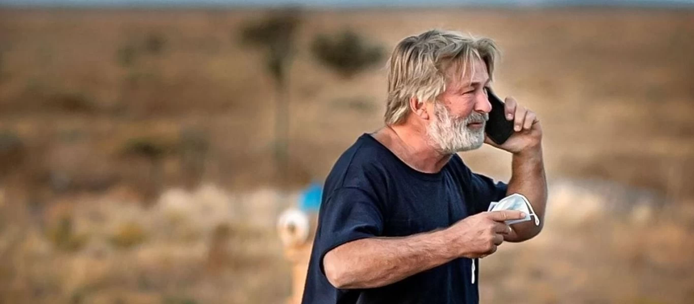Άλεκ Μπάλντουιν: Η υπεύθυνη της ταινίας Rust για τα όπλα δεν αποκλείει «σαμποτάζ»